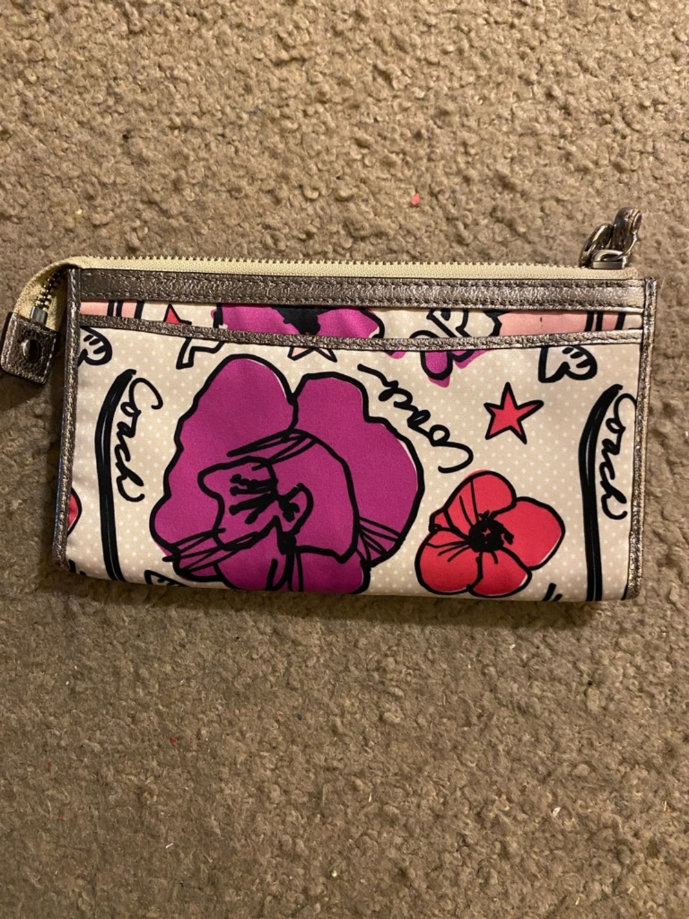 Coach Poppy Pink and Metallic Floral Wristlet Clutch - Picture 3 of 7
